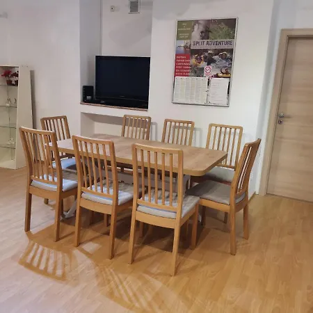 Spacious 140m2 Downtown 3 Bedroom * Спліт