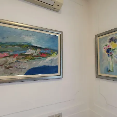 Spacious 140m2 Downtown 3 Bedroom *